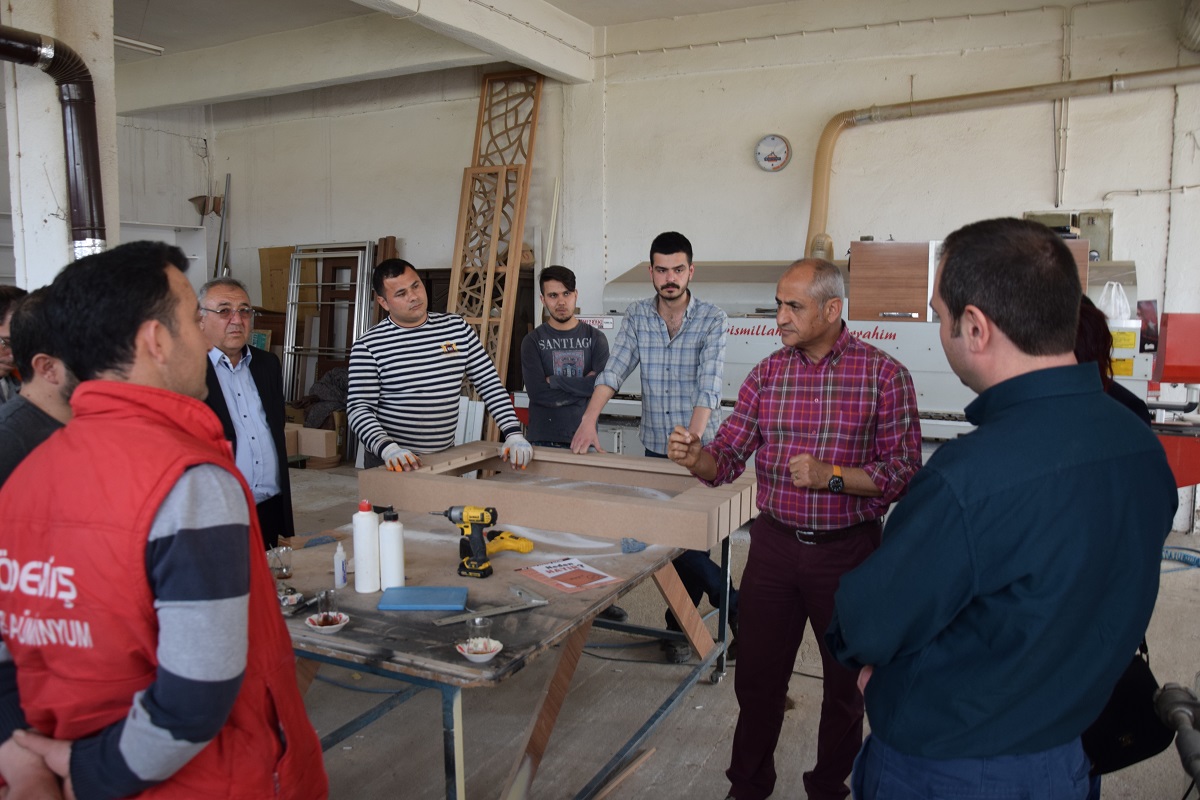 ‘Halkımız bu ahlaksız teklifi yüzlerine çarpacak’​