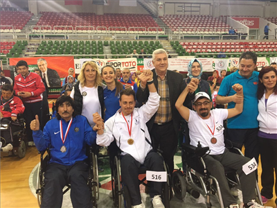 Bu mutluluk her şeye değer