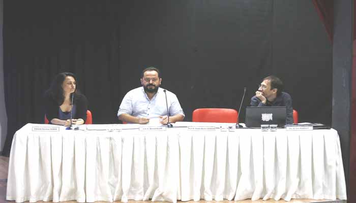 İzmir’in Felsefe’ye yolculuğu başladı