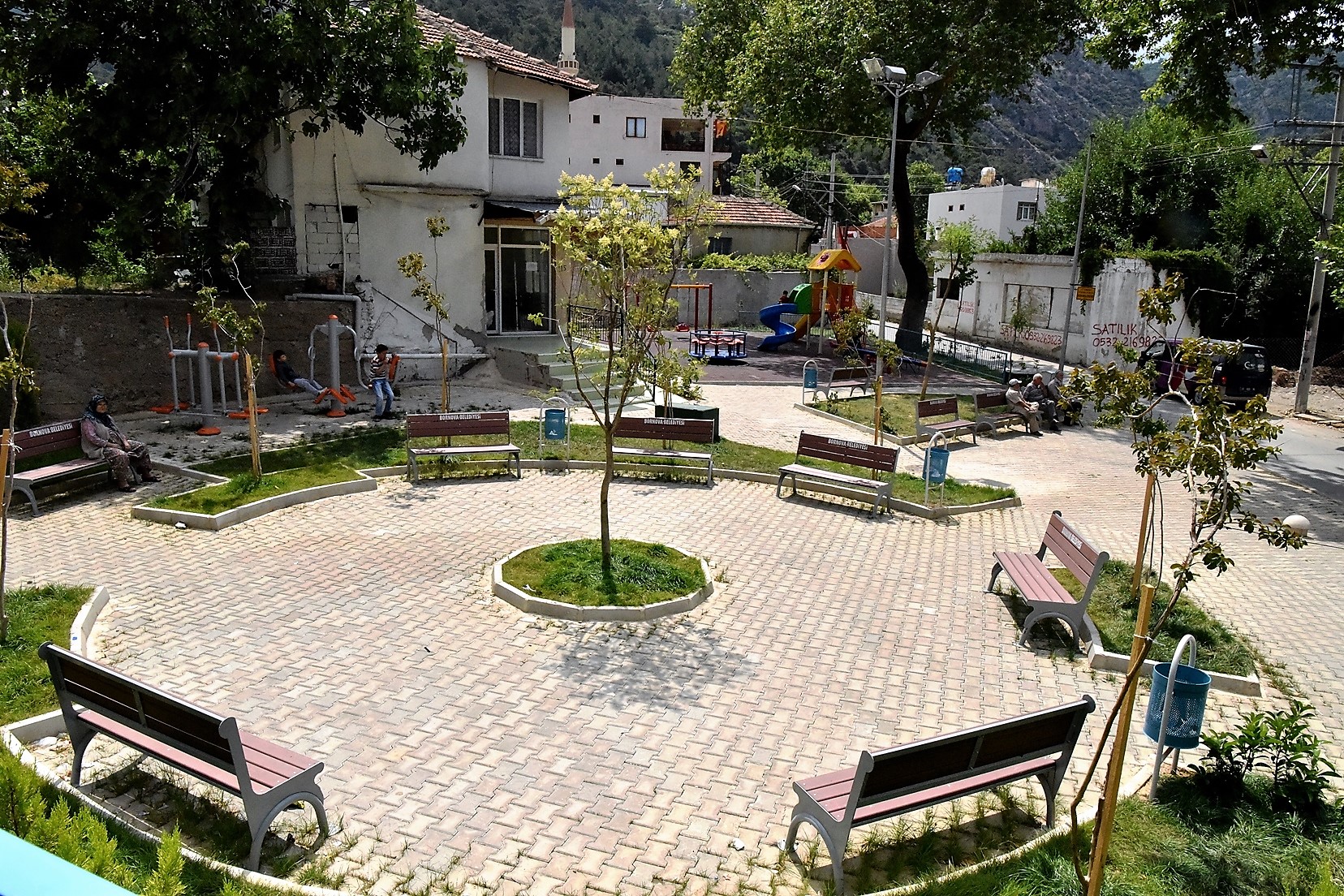 Kavaklıdere Mahallesi yatırımlarla gelişiyor