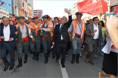 İzmirli 9 Eylül'de "zafere" yürüyecek