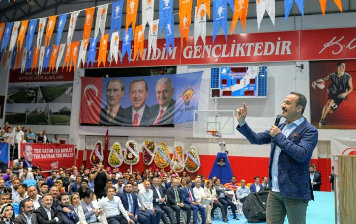 Gençlik Kollarının Yeni Başkanı Eyüp Kadir İnan