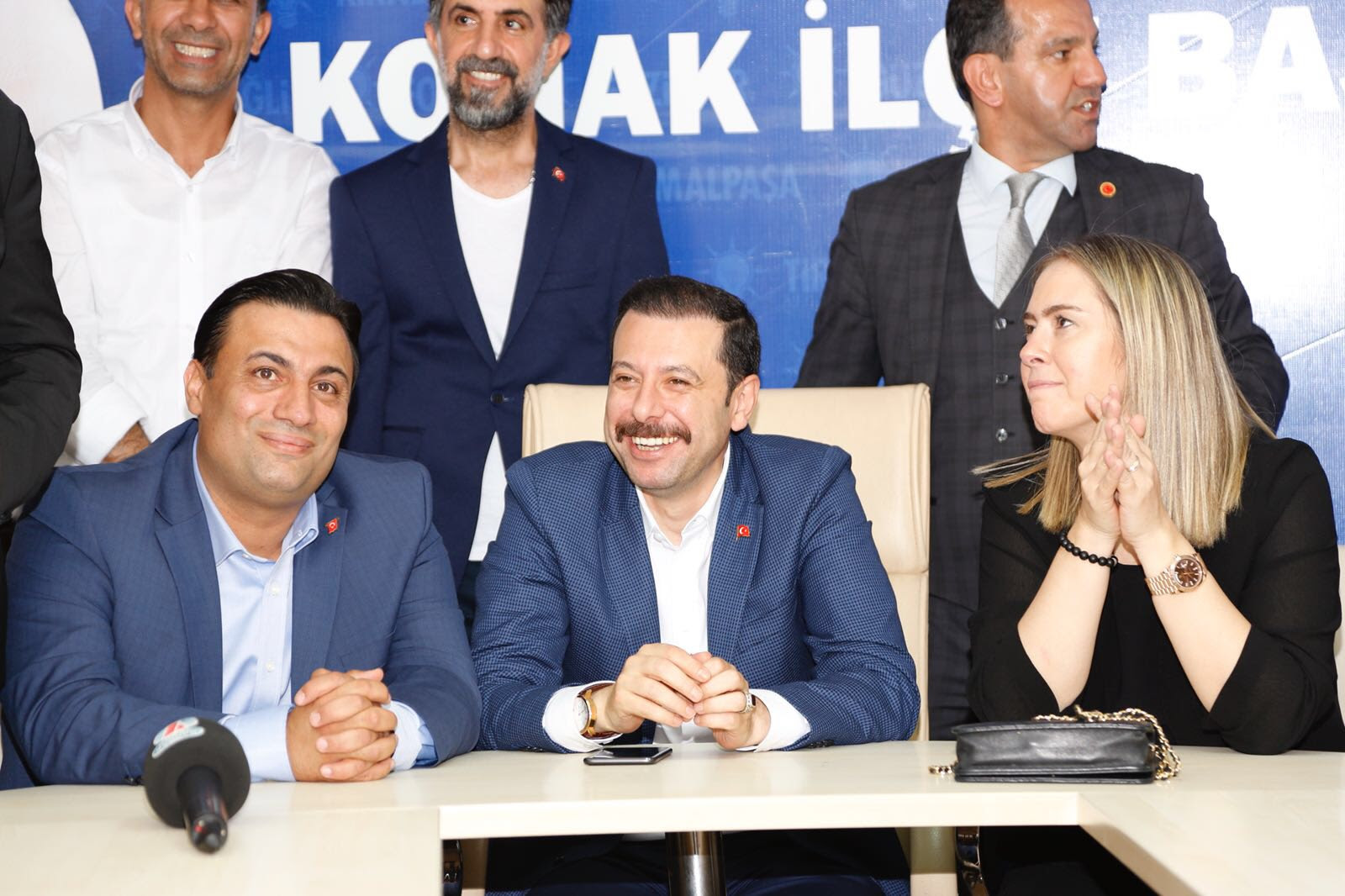 İzmirliler CHP'ye tahammül etmeyecek