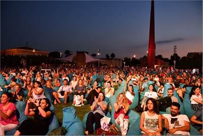 Yıldızların altında muhteşem gece