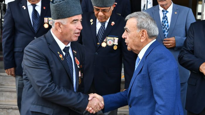 “Halkımız Devletine Bağlı!”