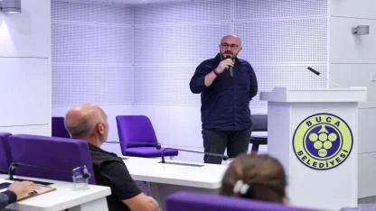 Buca Belediyesi’nden zeytin budama eğitimi