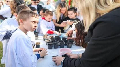 Buca’nın Tarım Okulu otizmli çocukları ağırladı