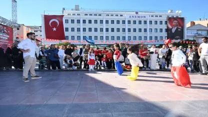 Cumhuriyet’in Çocukları Bayram Coşkusunu Doyasıya Yaşadı