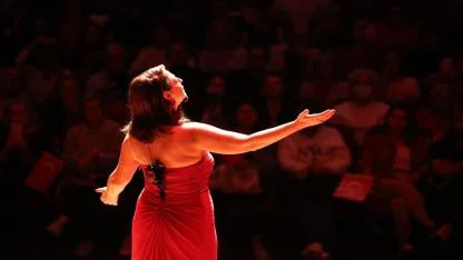 Dilek Türkan ile Cumhuriyet’e Şarkılar