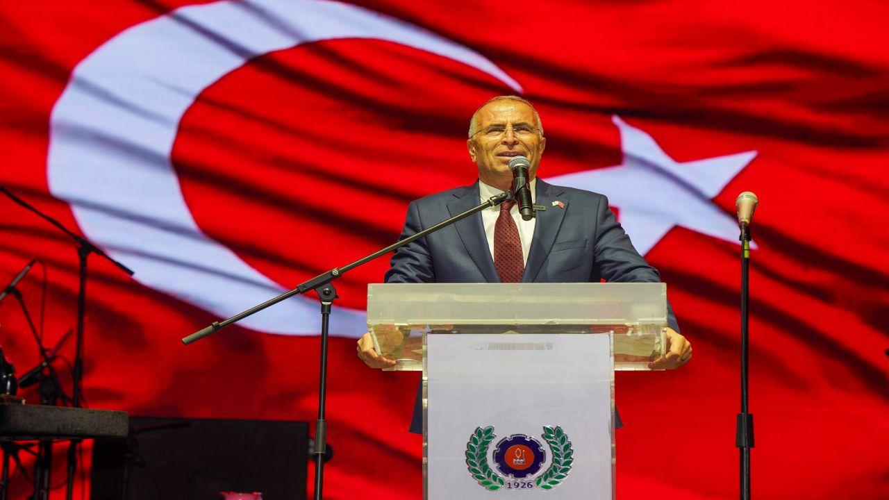 Gaziemir’de Cumhuriyet Bayramı coşkusu 4 gün sürecek