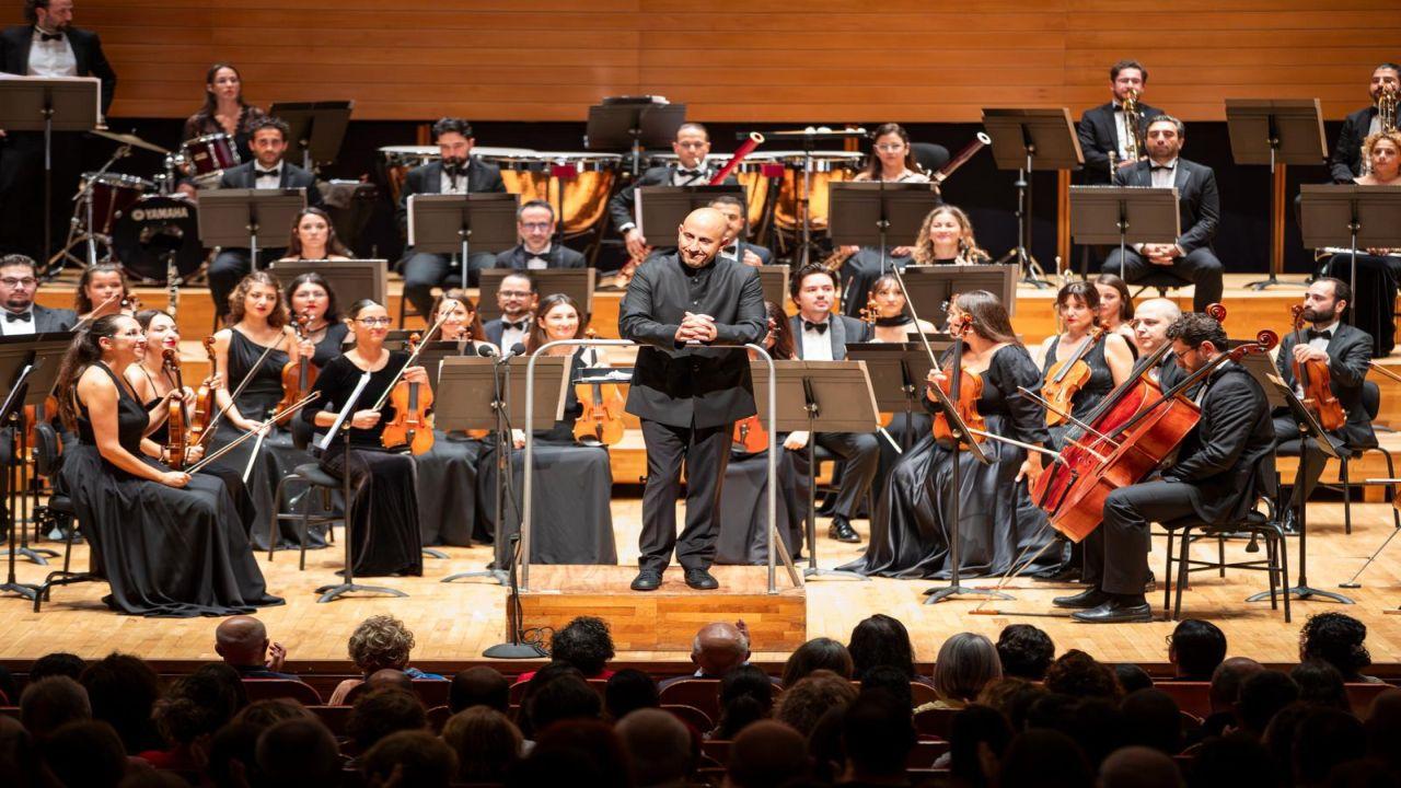 İzmir Oda Orkestrası'ndan Cumhuriyet Bayramı'na özel muhteşem konser