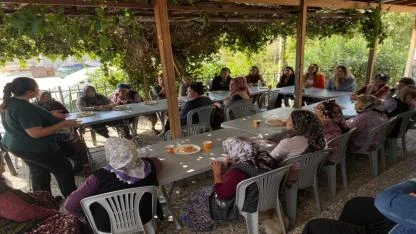 Karşıyaka’da mahalle mahalle kadın dayanışması!