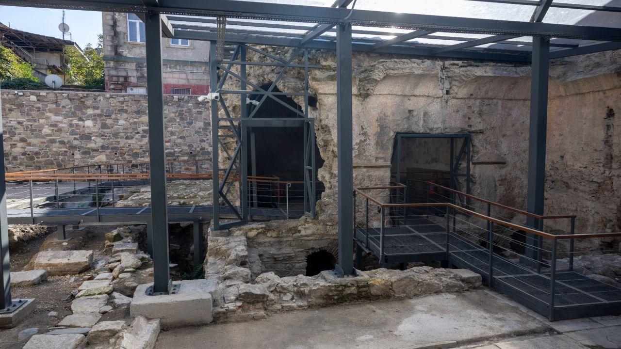 Tarihi hamam günümüzle buluşuyor