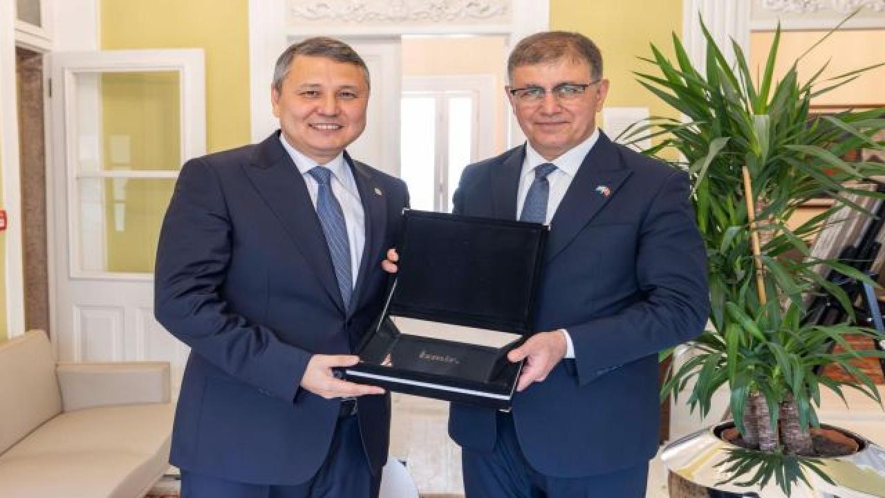 Başkan Tugay Kazakistan heyetini ağırladı