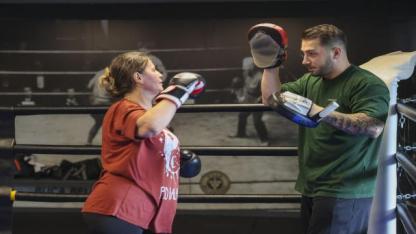 Bucalı kadınlar şiddete karşı kick boks öğreniyor