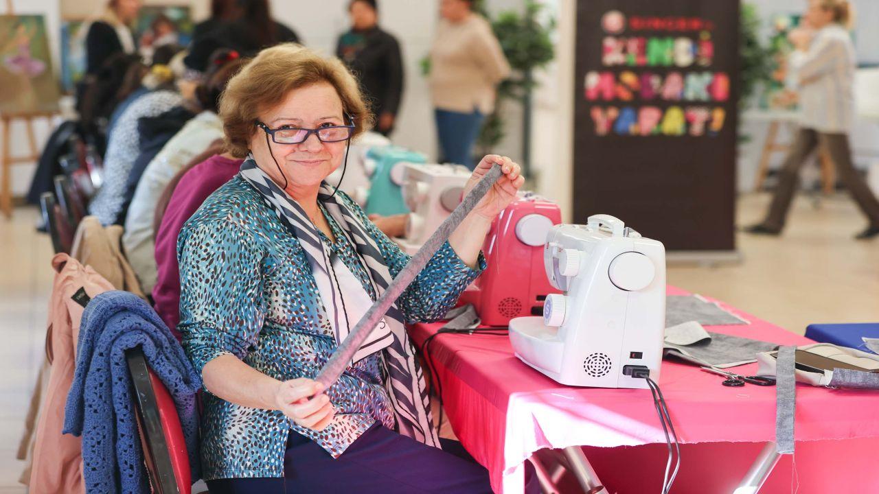 &quot;Bucalı kadınların emeği öğrencilere burs oldu.&quot;