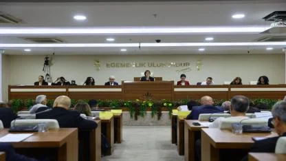 “Herkese eşit mesafede hizmet etmeye devam edeceğiz”