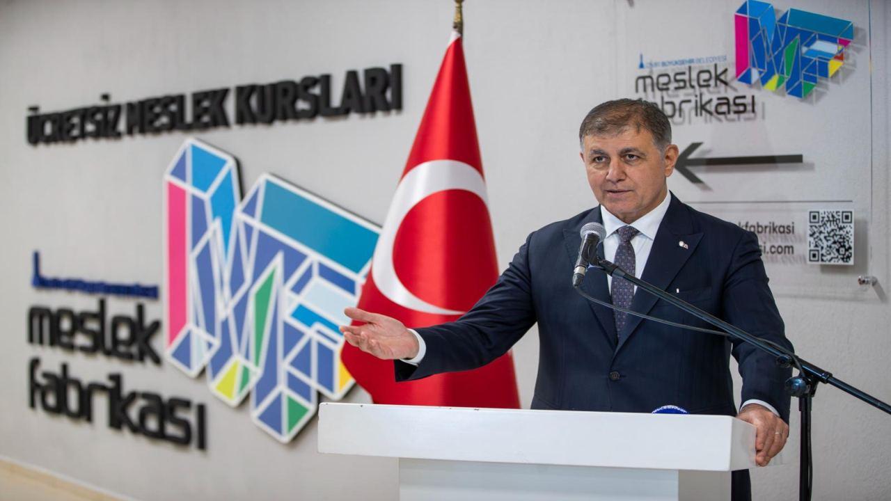 İşsizliğe karşı sanayi sitesinde kurs merkezi