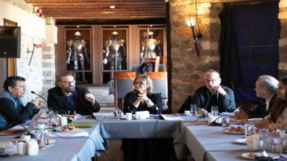 İzmir Şehir Tiyatroları Danışma Kurulu toplandı