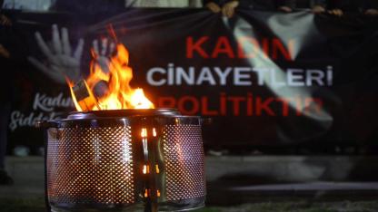 Karabağlar  Kadına Yönelik Şiddete Karşı Tek Ses Tek Yürek