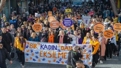 Karşıyaka’da 25 Kasım’da güçlü dayanışma: Şiddete karşı ses çıkar!