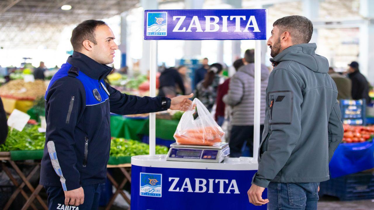 Narlıdere Belediyesi’nden Pazar Yerinde Kapsamlı Denetim