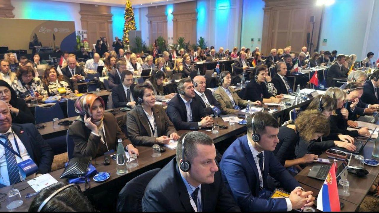 Başkan Sengel, Avrupa’da Yerel Demokrasi Sözcüsü Seçildi