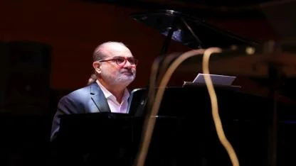 Fatih Erkoç söyledi İzmirliler eşlik etti