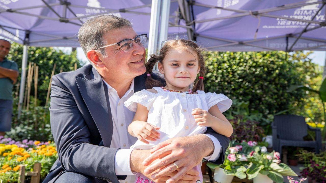 İzmir Büyükşehir öğrencinin yanında