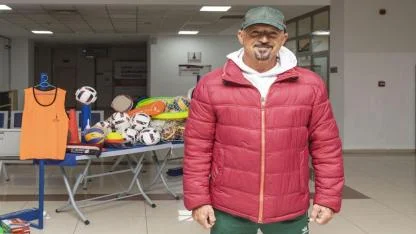 İzmir’de spor okul sıralarına taşınıyor