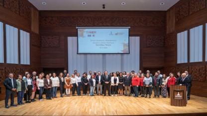 İzmir’in çok dilli ve çok kültürlü yapısı kutlandı