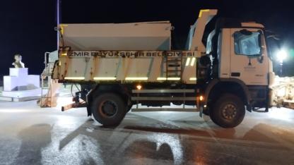 İzmir’in yüksek kesimlerinde kar alarmı