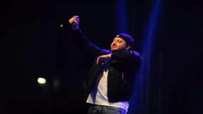 Karşıyaka Yeni Yıl Festivali’nde Anıl Piyancı coşkusu!