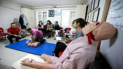 Karşıyaka’da hedef sağlıklı ve bilinçli toplum