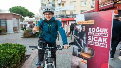 Karşıyaka’da soğuk sabahlara sıcak dokunuş: Çorba ikramı başladı