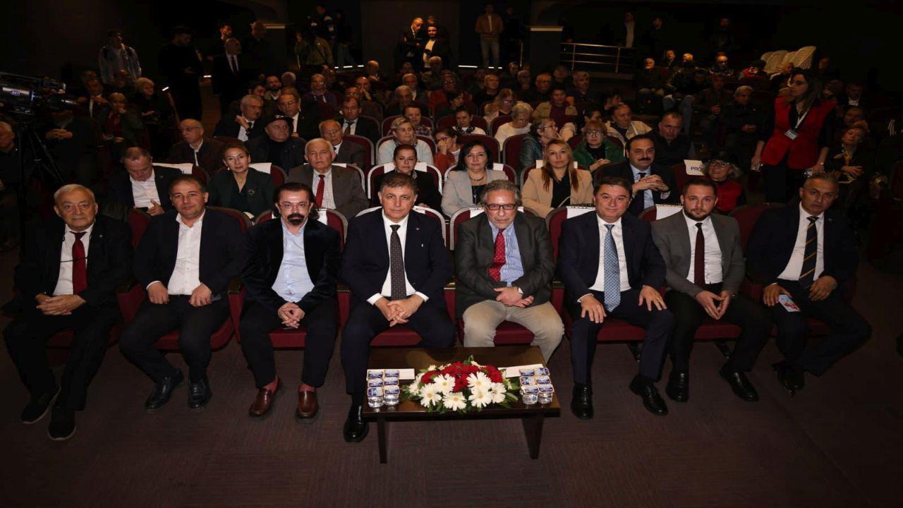 “Sağlık alanında yerel yönetimlere daha çok yetki verilmeli”