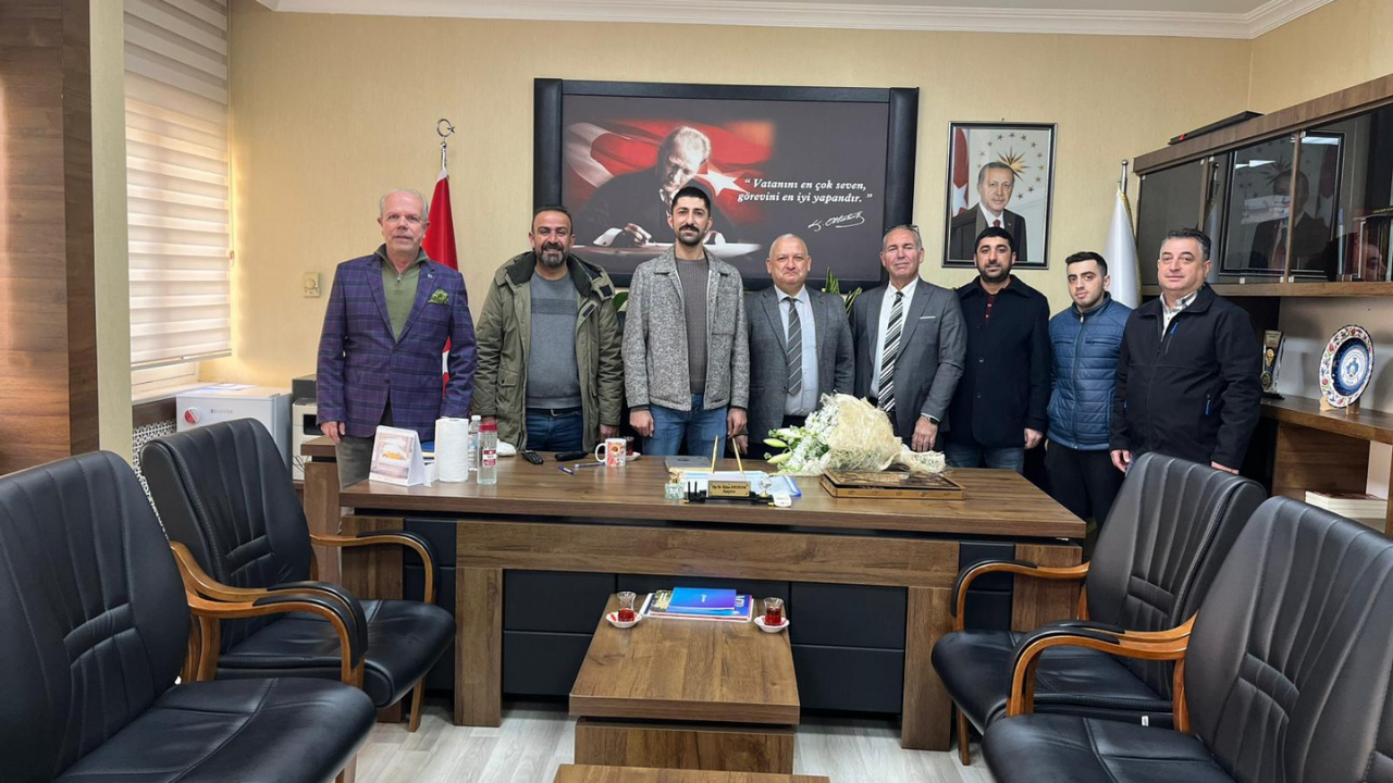 Başkan adayından anlamlı bağış