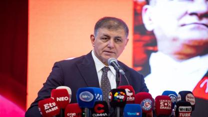 Başkan Tugay: Yerel medya demokrasinin vazgeçilmezidir