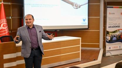 Bornova’da yerelden güçlü yönetişim