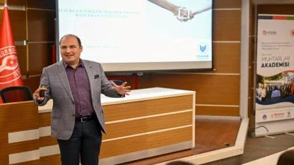 Bornova’da yerelden güçlü yönetişim