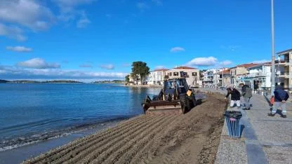 Foça'da Kent Genelinde Eş Zamanlı Çalışmalar Sürüyor