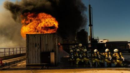 İzmir afetlere hazırlanıyor: İtfaiyeye 100 yeni güç
