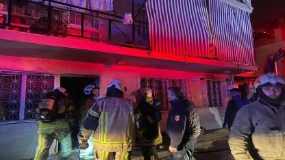 İzmir İtfaiyesi Buca'da yangına müdahale etti