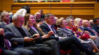 İzmir’de tarihe koruyanlar ödüllendirildi