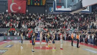 Karşıyaka, Fenerbahçe’ye direnemedi