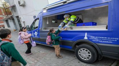 Minikler güne Büyükşehir’in menüsüyle başlıyor