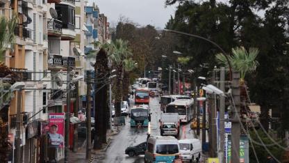 Özmen Caddesi’nde yeni altyapı yağmur sınavını geçti