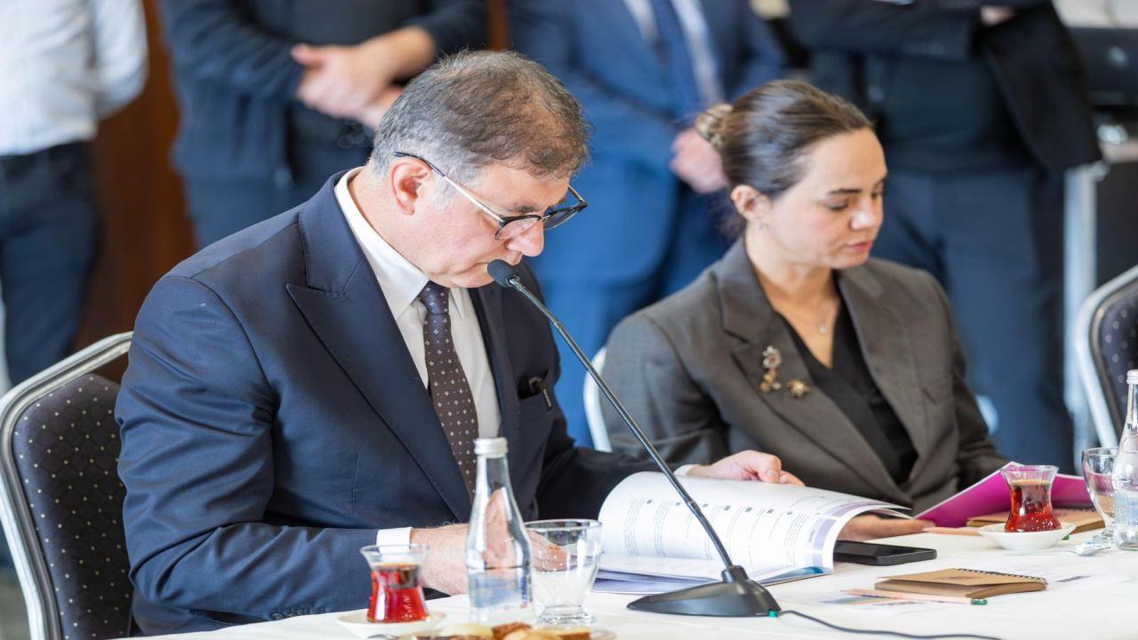 “Asla teslim olmamalı, haksızlığı kabullenmemeliyiz”