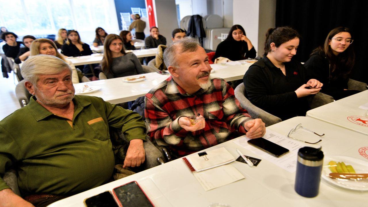 Bornova’da zeytinyağı kültürü geleceğe taşınıyor