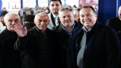 Büyükşehir’in İftar Sofrası Gördes’te Kuruldu